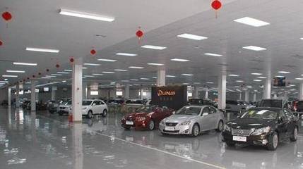 電商搶灘汽車市場(chǎng) 蘇寧國(guó)美布局百家汽車超市